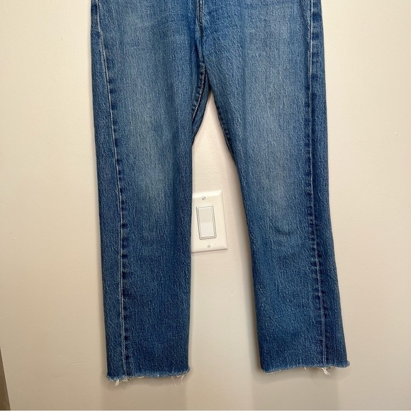 Levi’s Wedgie Straight Fit Button Fly Jeans Size 28 Raw Hem - Picture 6 of 14